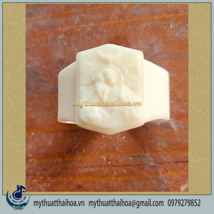 Nhẫn Công Giáo
