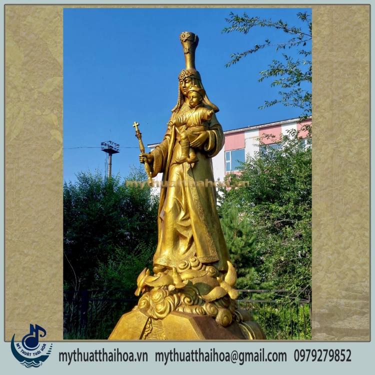 Tượng Đức Mẹ Mongolia