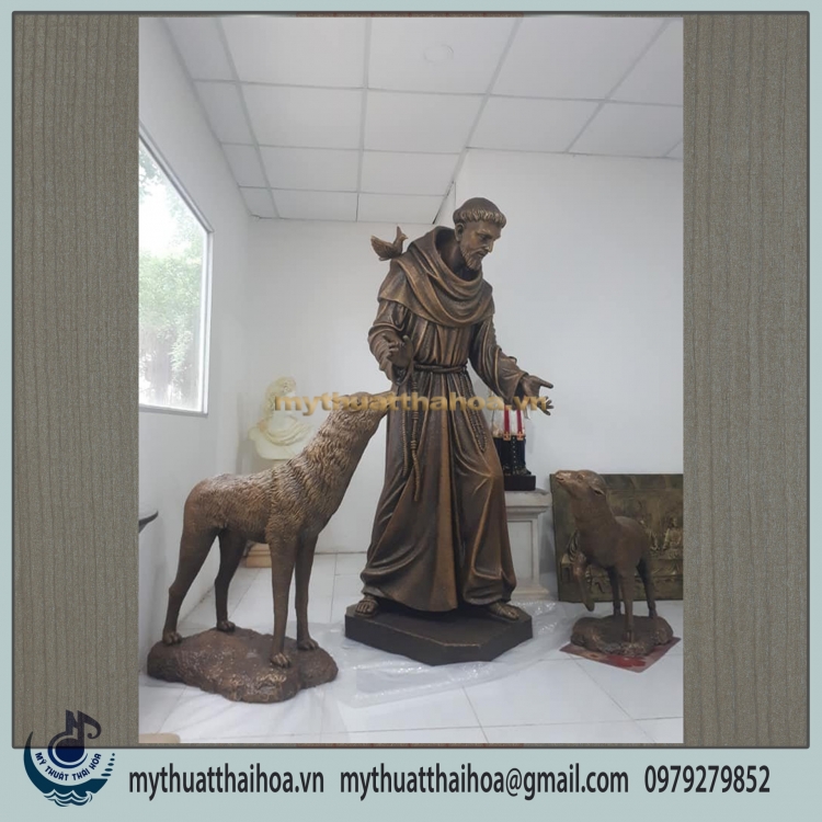 Tượng Thánh Phanxico Assisi Bằng Nhựa Sơn Màu